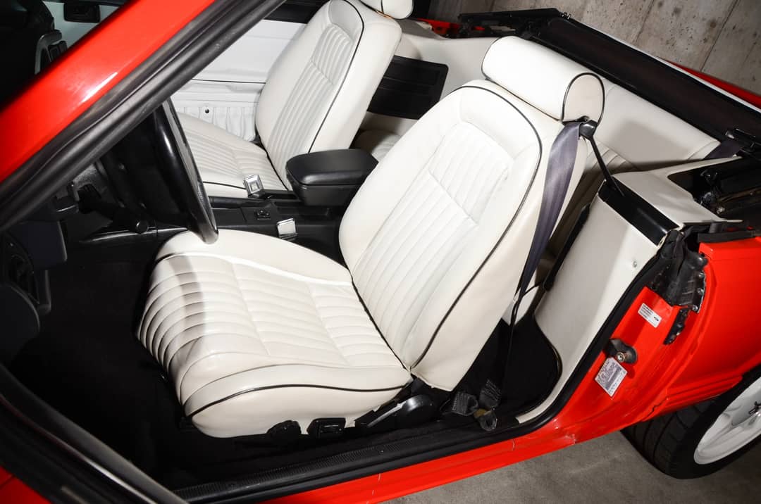 1992 Ford Mustang LX 5.0 — photo 16