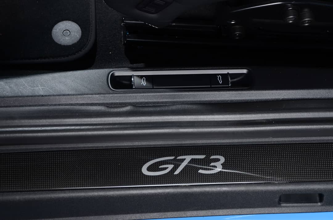 2018 Porsche 911 GT3 — photo 22