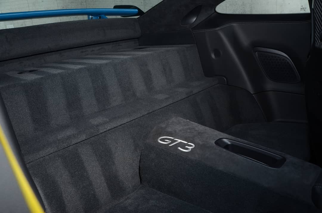 2018 Porsche 911 GT3 — photo 27