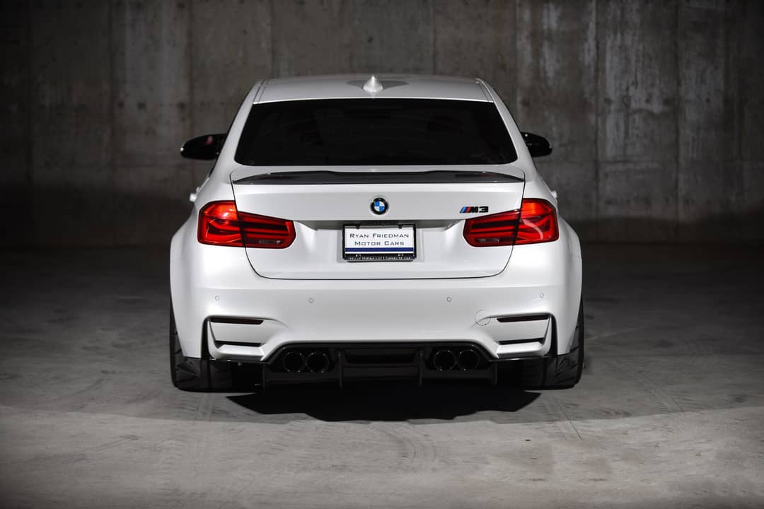 2017 BMW M3 — photo 15