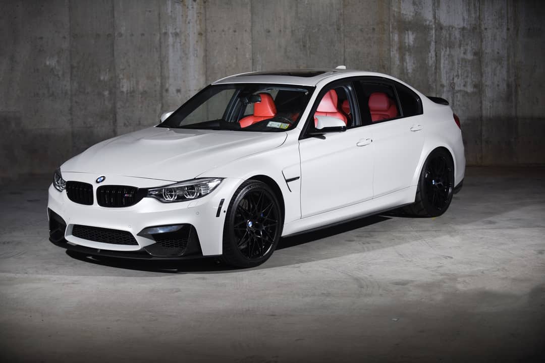 2017 BMW M3 — photo 8