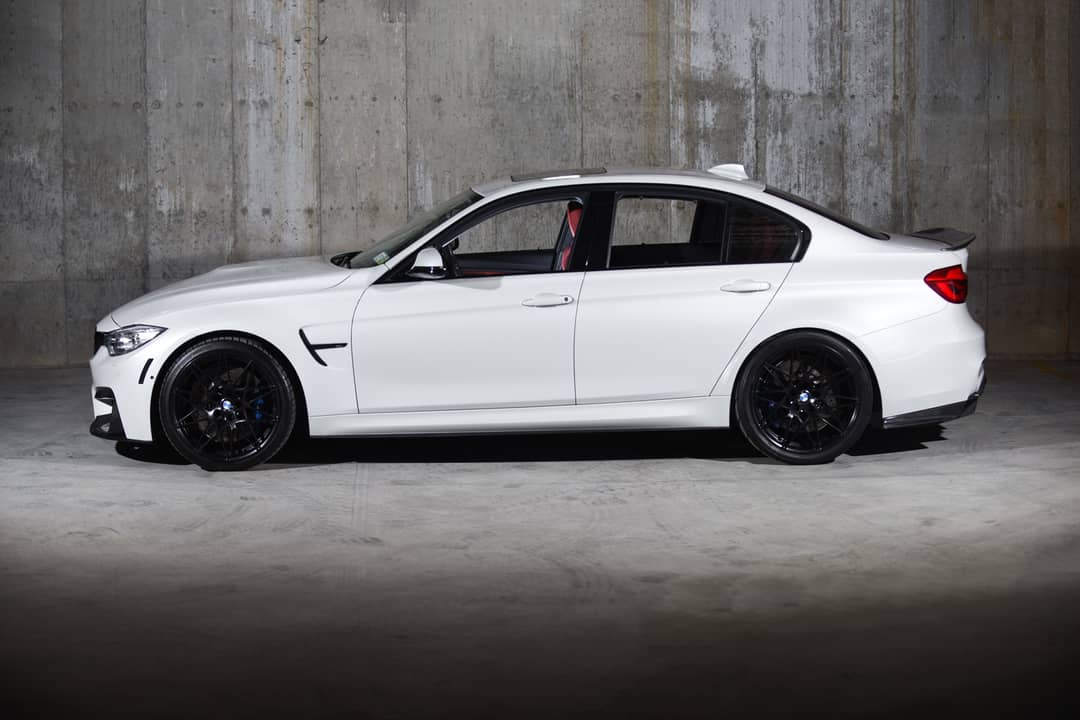 2017 BMW M3 — photo 9