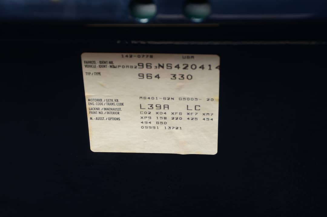 1992 Porsche 911 Carrera 2 — photo 11