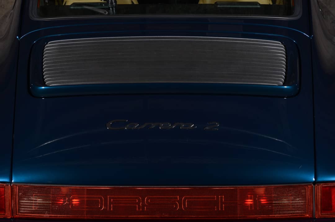 1992 Porsche 911 Carrera 2 — photo 16