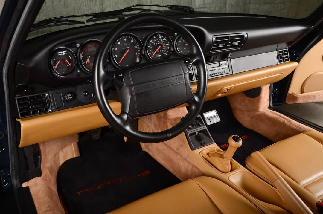 1992 Porsche 911 Carrera 2 — photo 23