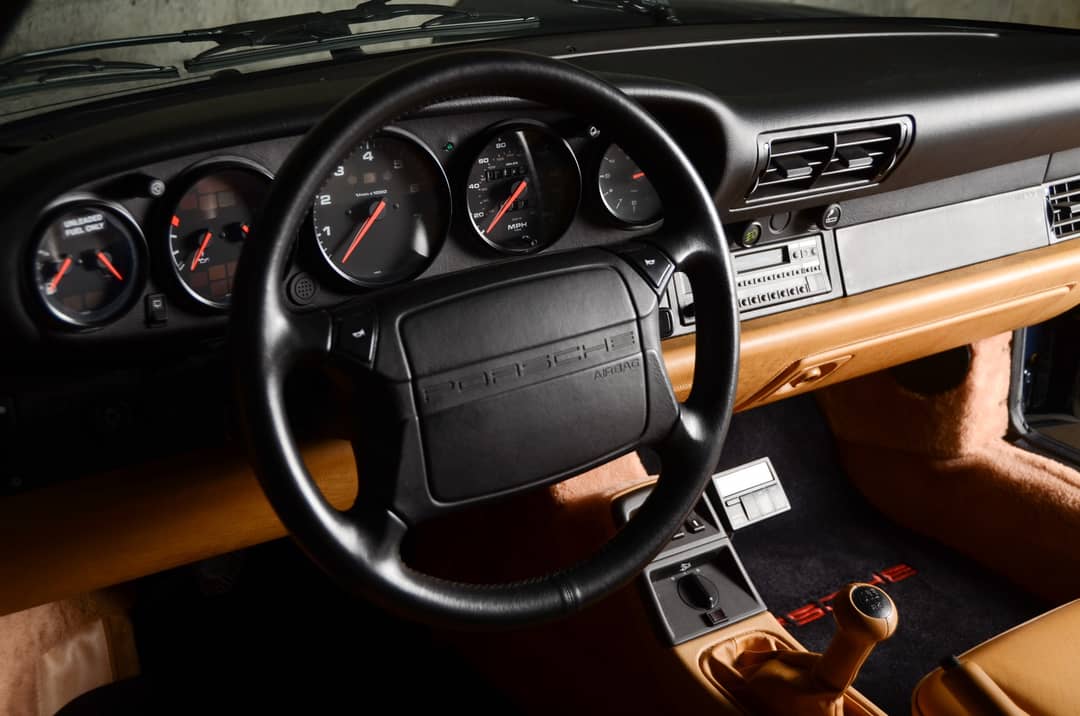 1992 Porsche 911 Carrera 2 — photo 27