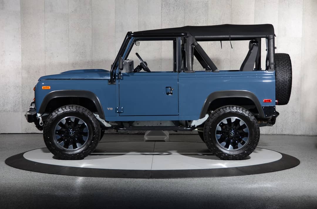 1994 Land Rover Defender 90 NAS — photo 15
