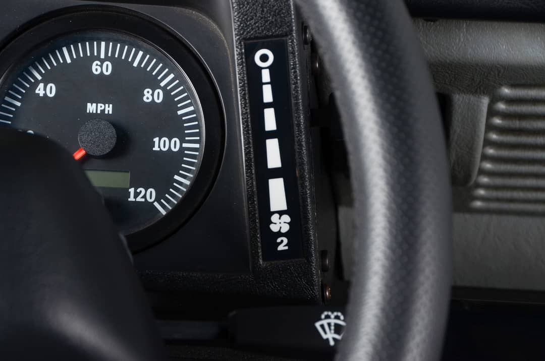 1994 Land Rover Defender 90 NAS — photo 29