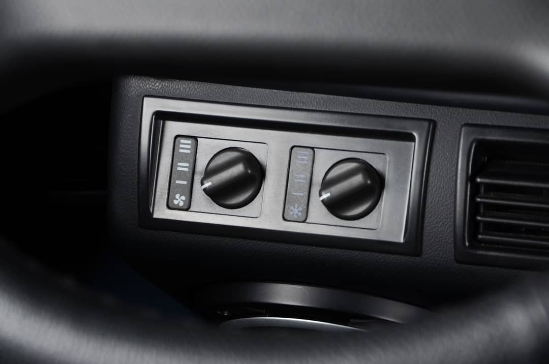 1994 Land Rover Defender 90 NAS — photo 30