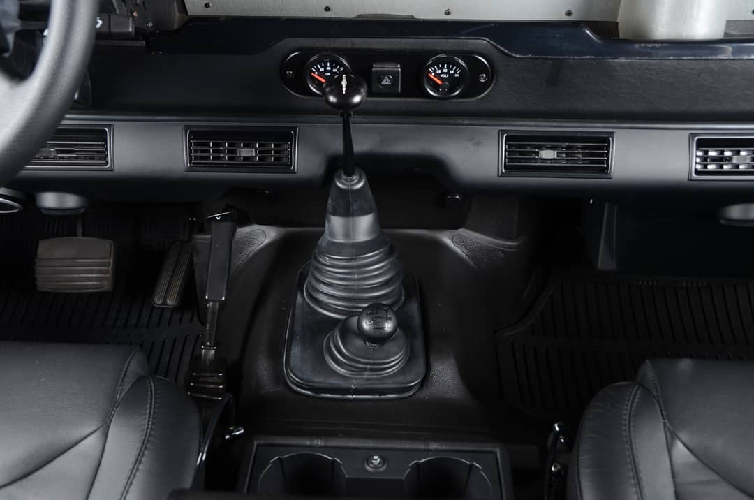 1994 Land Rover Defender 90 NAS — photo 33