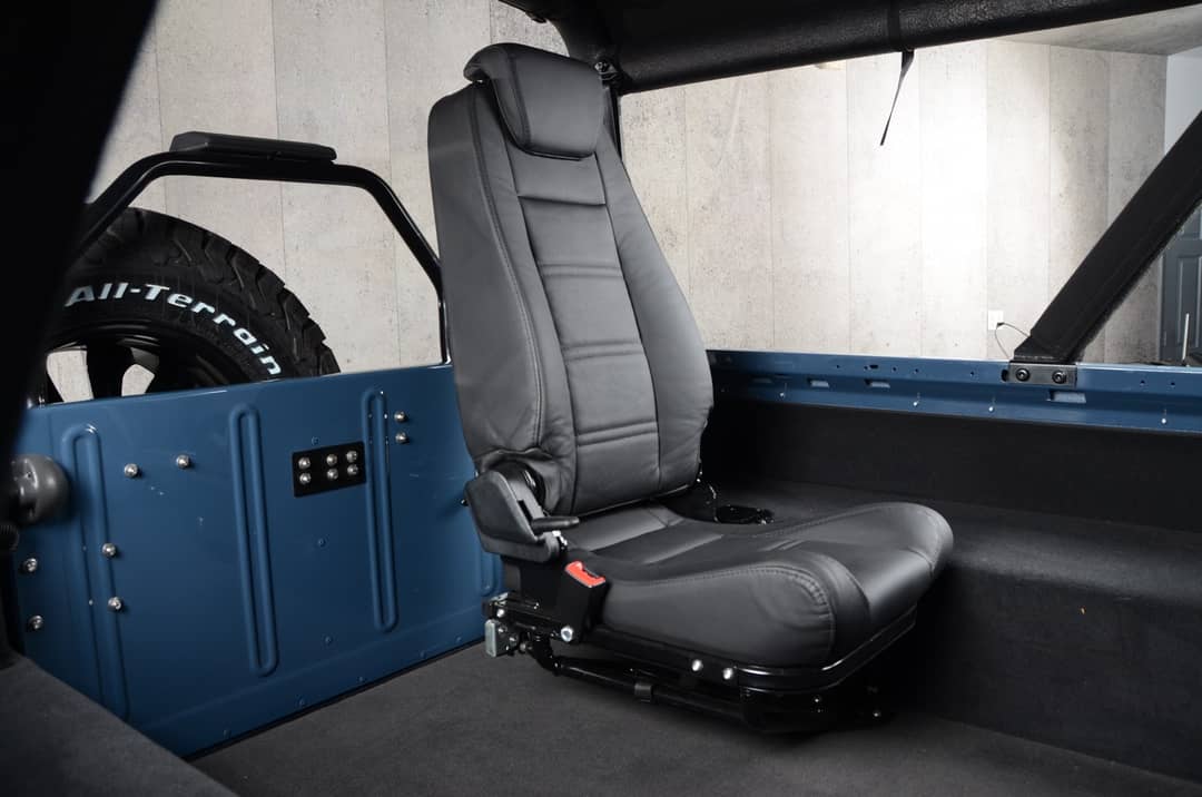 1994 Land Rover Defender 90 NAS — photo 35