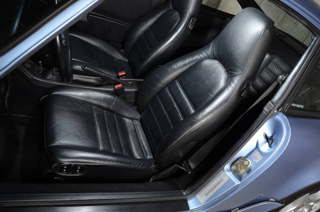 1991 Porsche 911 Carrera 2 — photo 18