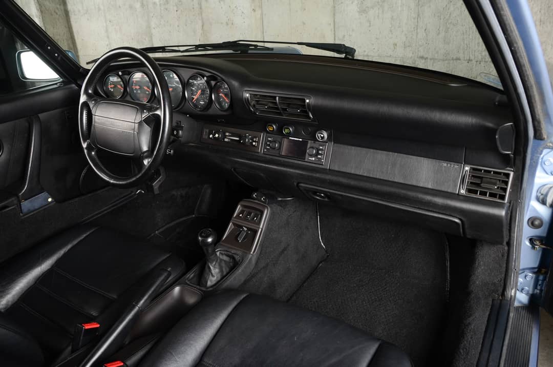 1991 Porsche 911 Carrera 2 — photo 30