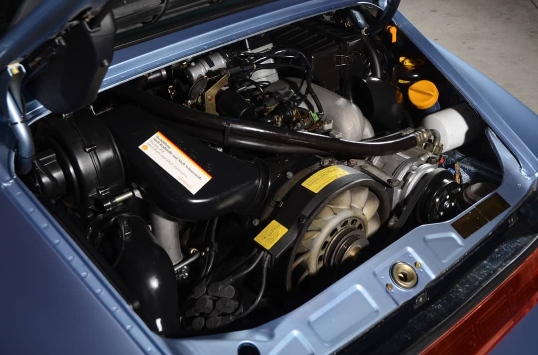 1991 Porsche 911 Carrera 2 — photo 6