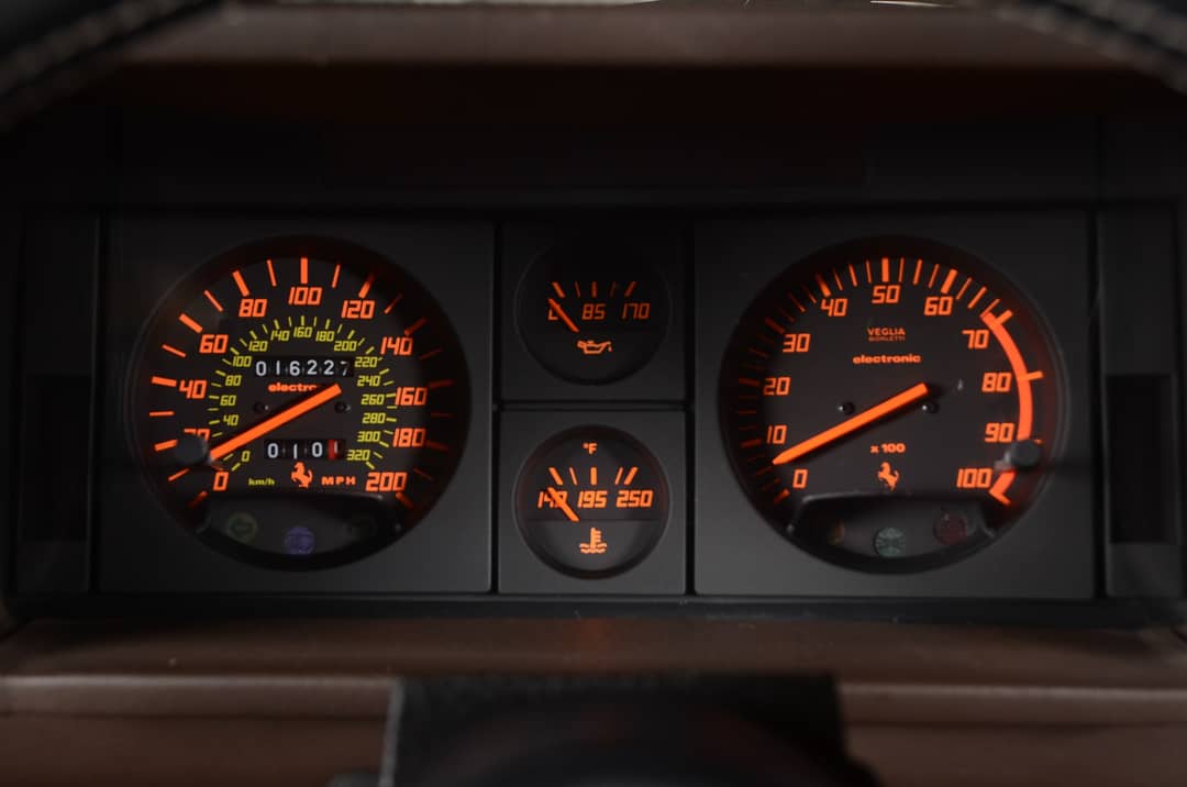 1988 Ferrari Testarossa — photo 29