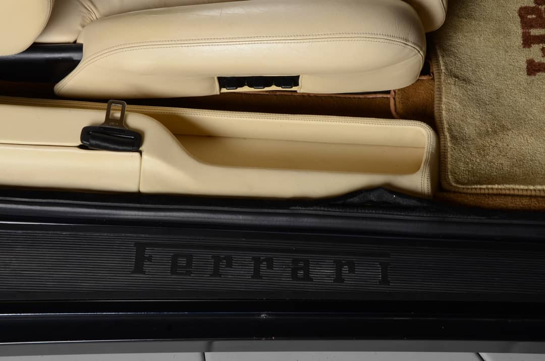 1988 Ferrari Testarossa — photo 37