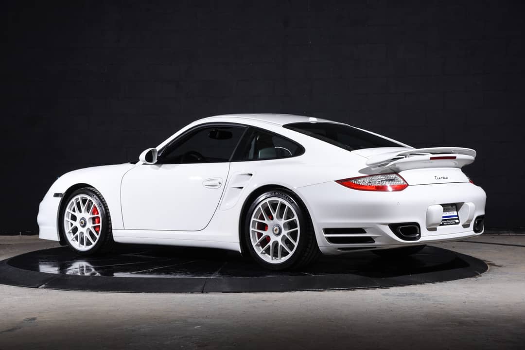 2013 Porsche 911 Turbo — photo 12