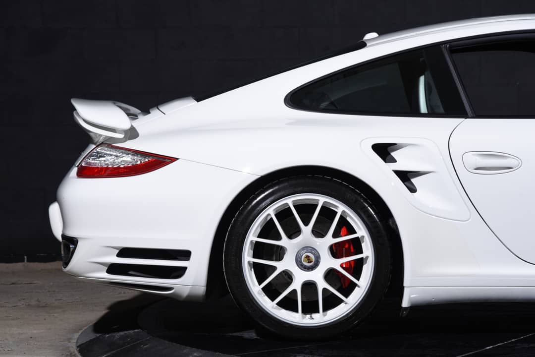 2013 Porsche 911 Turbo — photo 31