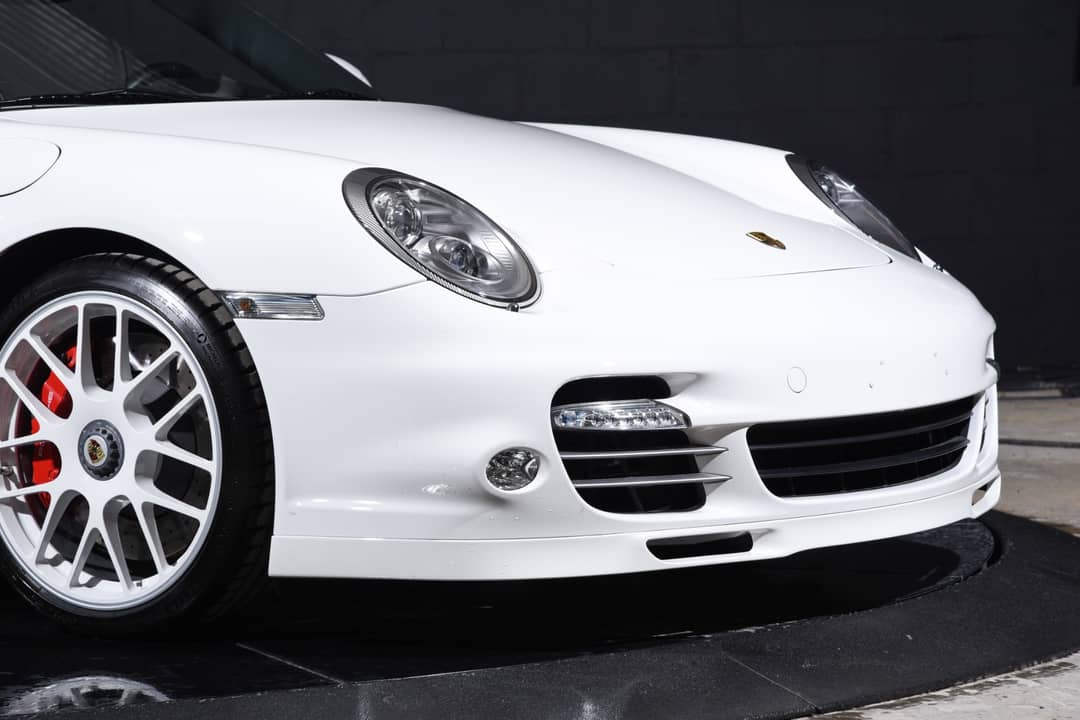 2013 Porsche 911 Turbo — photo 33