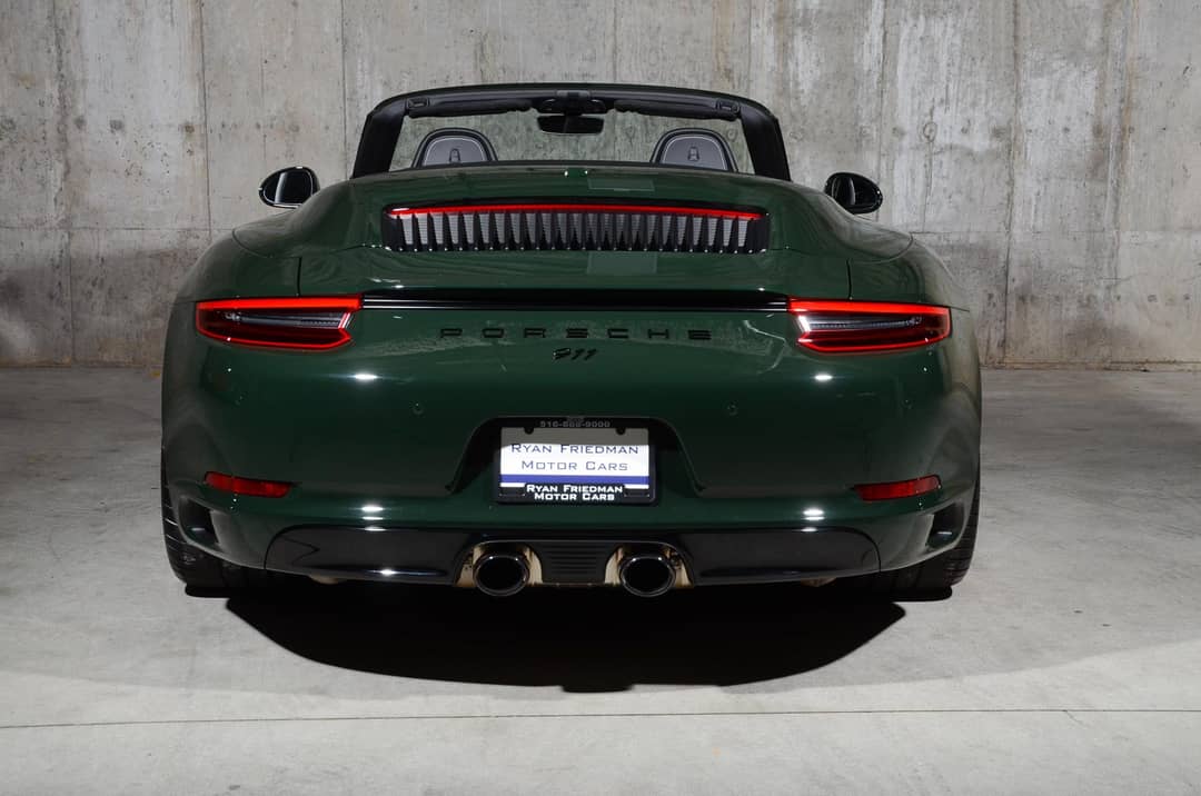 2018 Porsche 911 Carrera GTS — photo 12