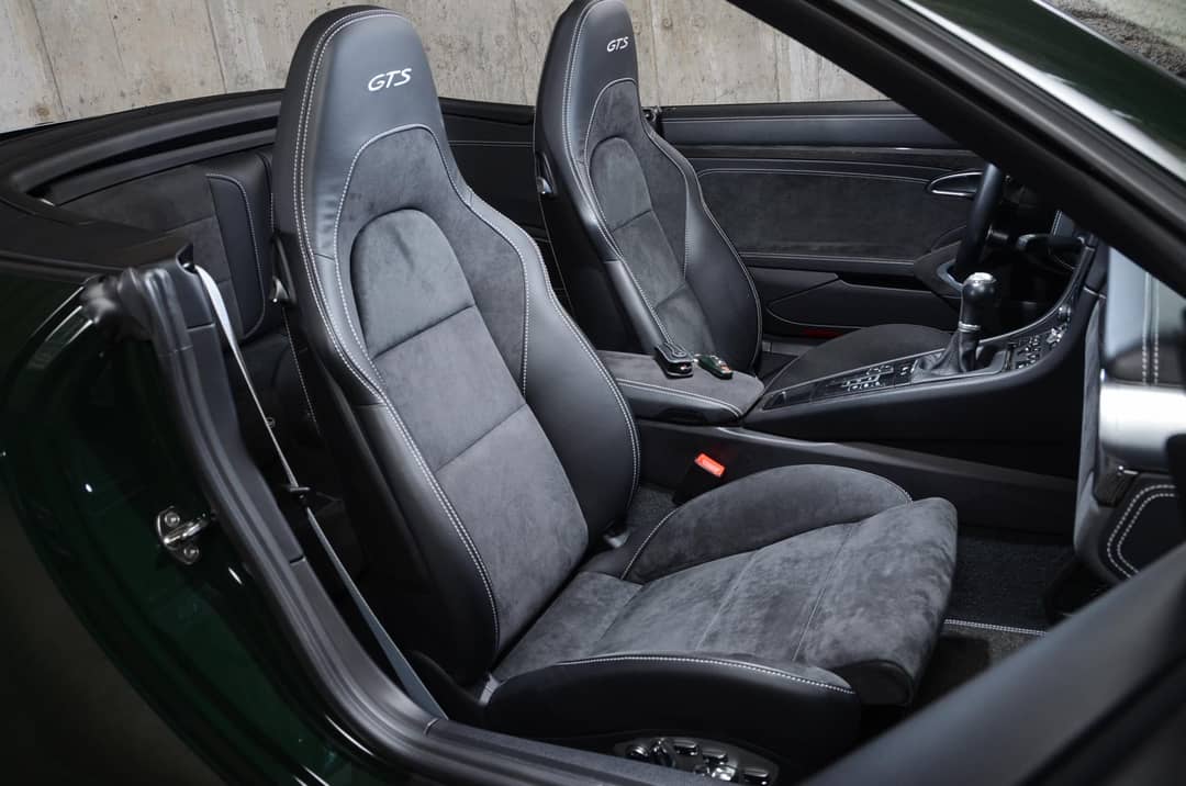2018 Porsche 911 Carrera GTS — photo 5