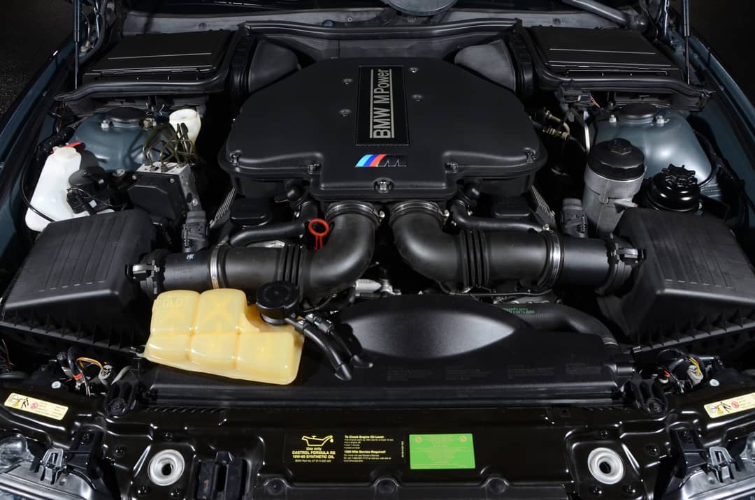 2000 BMW M5 — photo 14