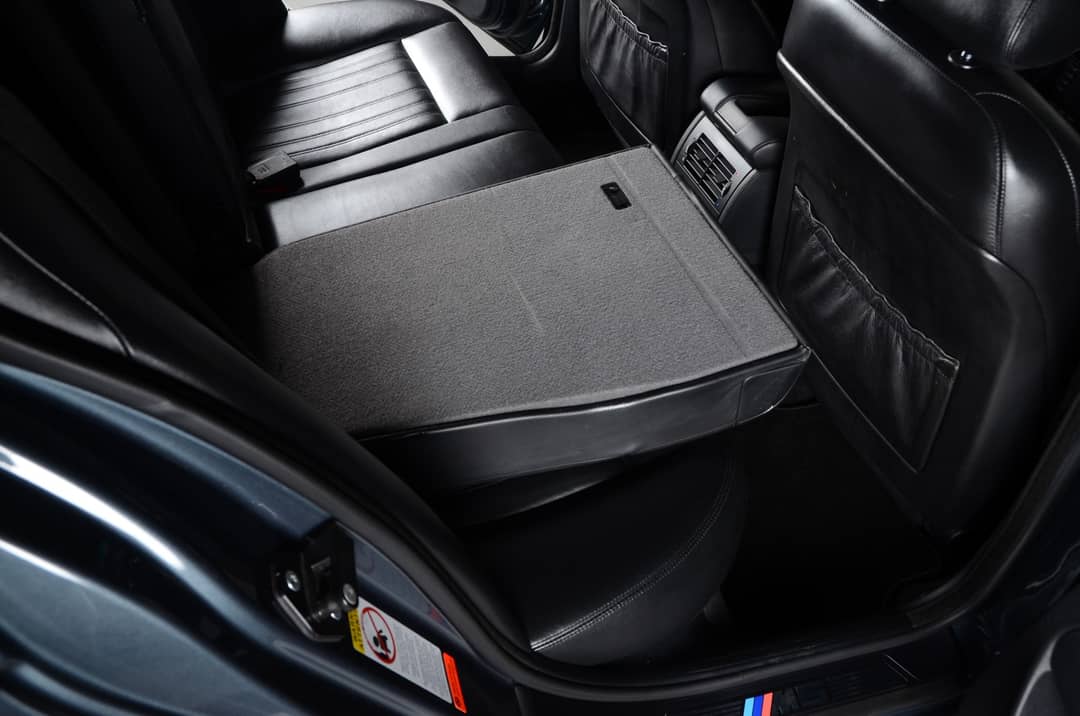 2000 BMW M5 — photo 27
