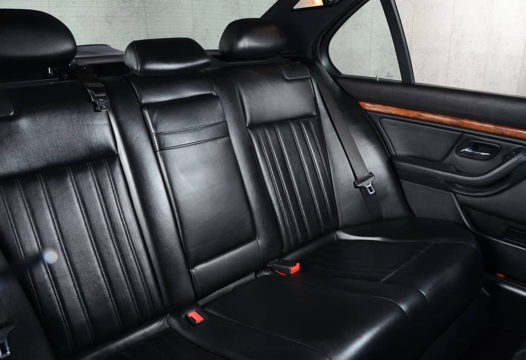 2000 BMW M5 — photo 29