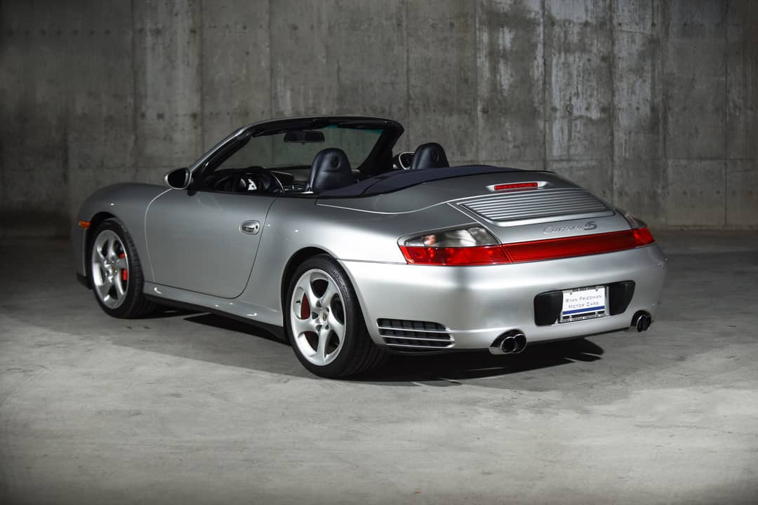 2004 Porsche 911 Carrera 4S — photo 17