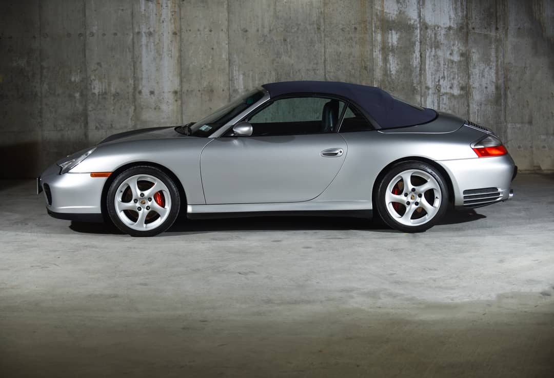 2004 Porsche 911 Carrera 4S — photo 18