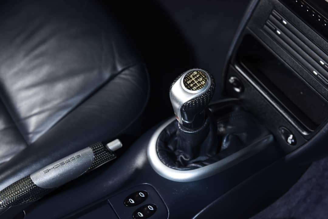 2004 Porsche 911 Carrera 4S — photo 25