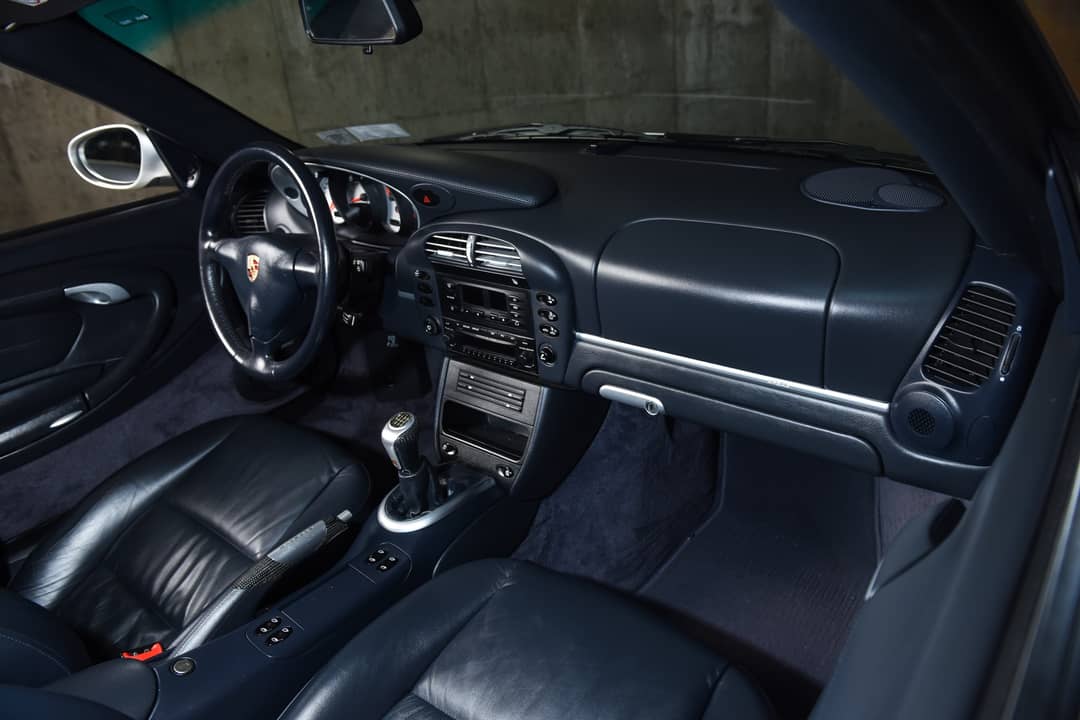 2004 Porsche 911 Carrera 4S — photo 26