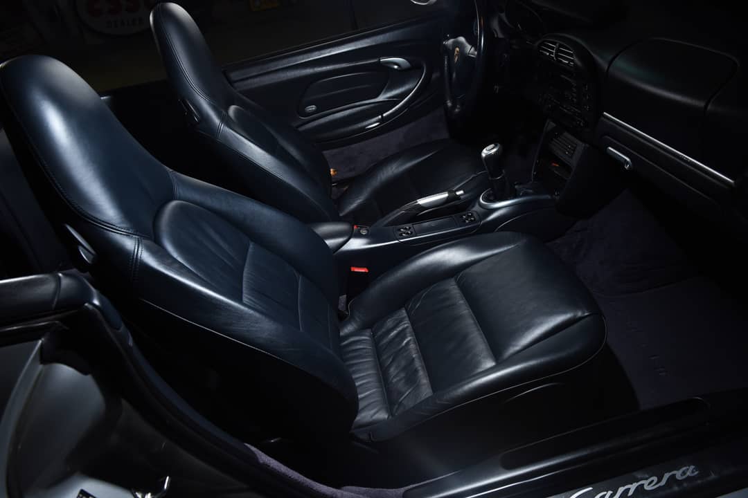 2004 Porsche 911 Carrera 4S — photo 29