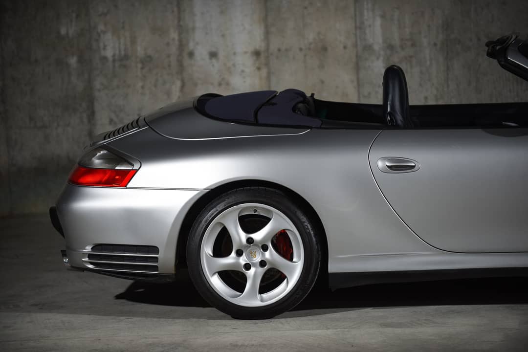 2004 Porsche 911 Carrera 4S — photo 5