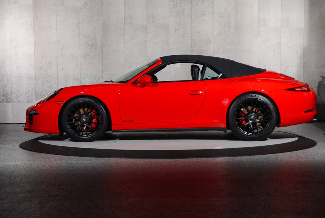 2016 Porsche 911 Carrera GTS — photo 16