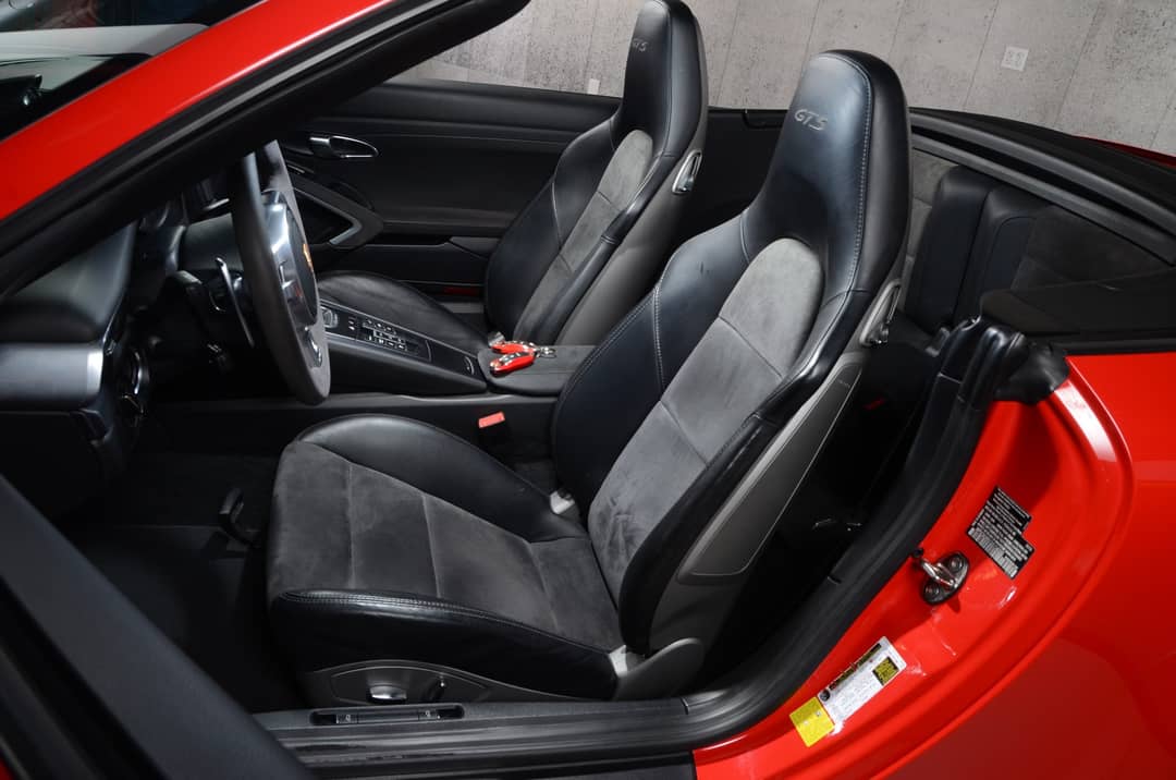 2016 Porsche 911 Carrera GTS — photo 23