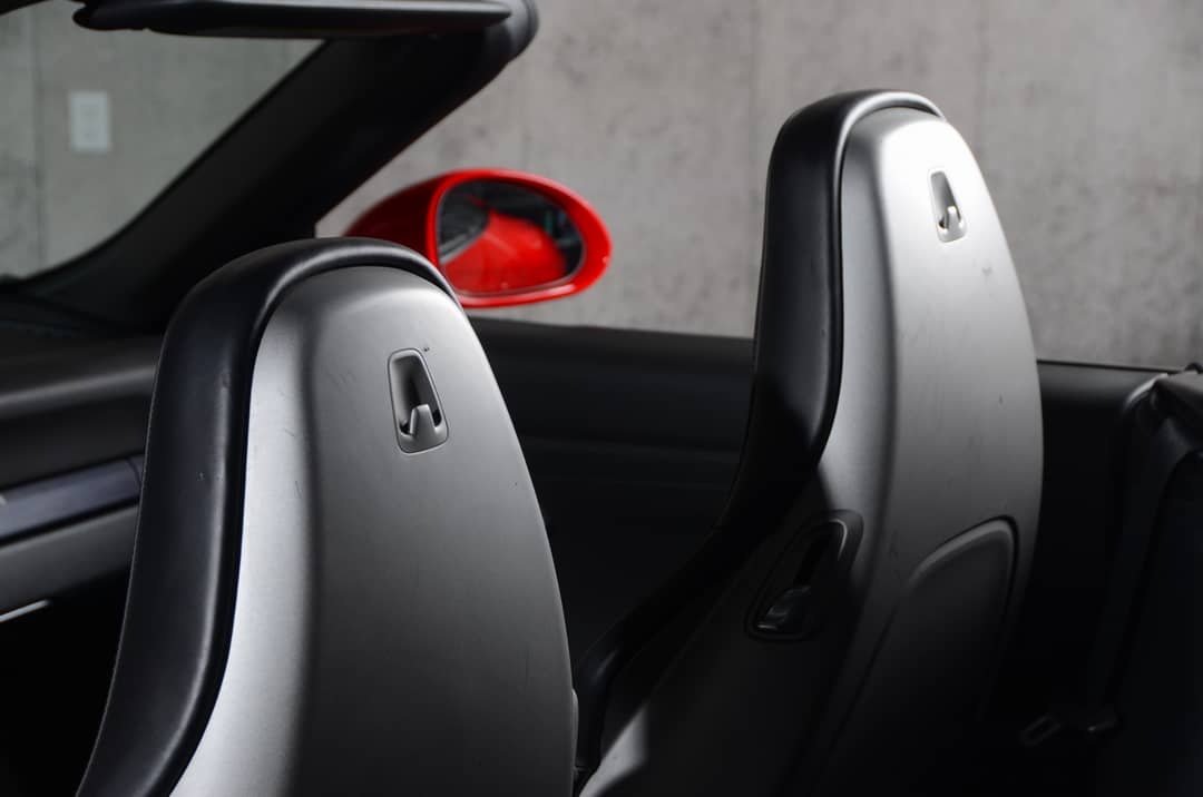 2016 Porsche 911 Carrera GTS — photo 24
