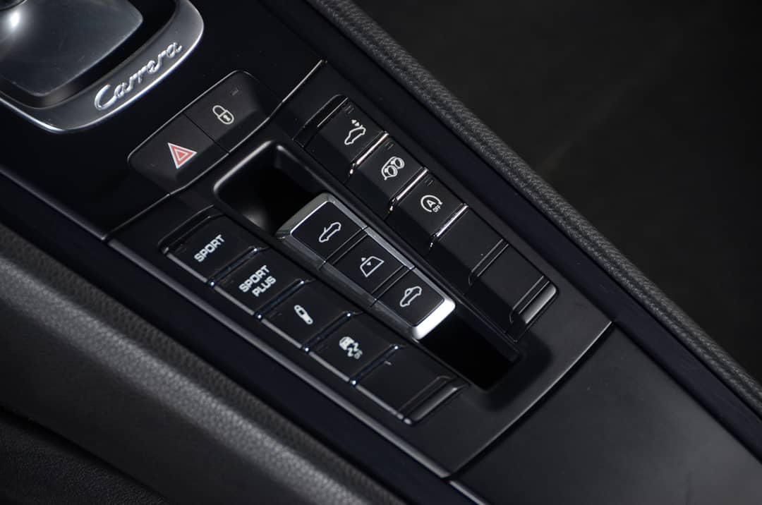 2016 Porsche 911 Carrera GTS — photo 32