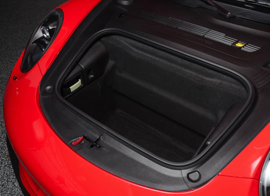 2016 Porsche 911 Carrera GTS — photo 10