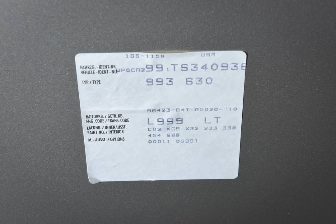 1996 Porsche 993 Carrera 2 — photo 34