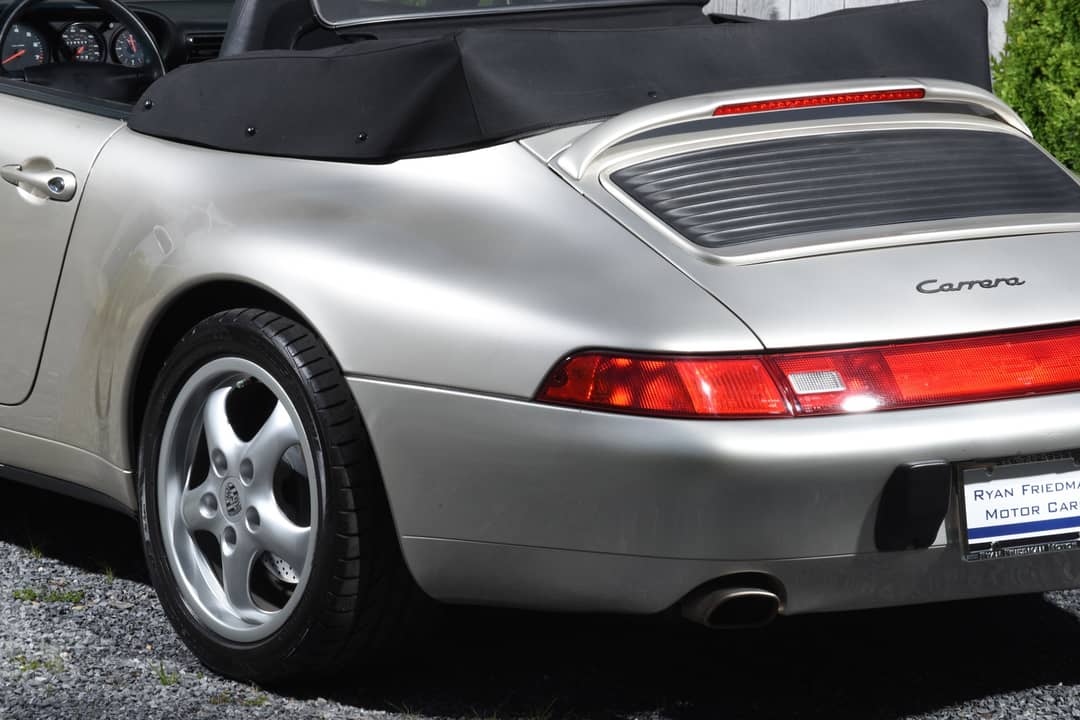 1996 Porsche 993 Carrera 2 — photo 10
