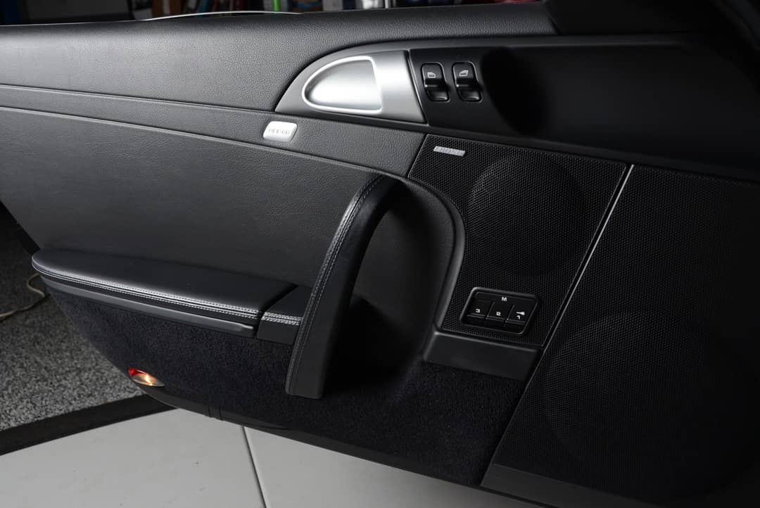 2012 Porsche 911 Black Edition — photo 13