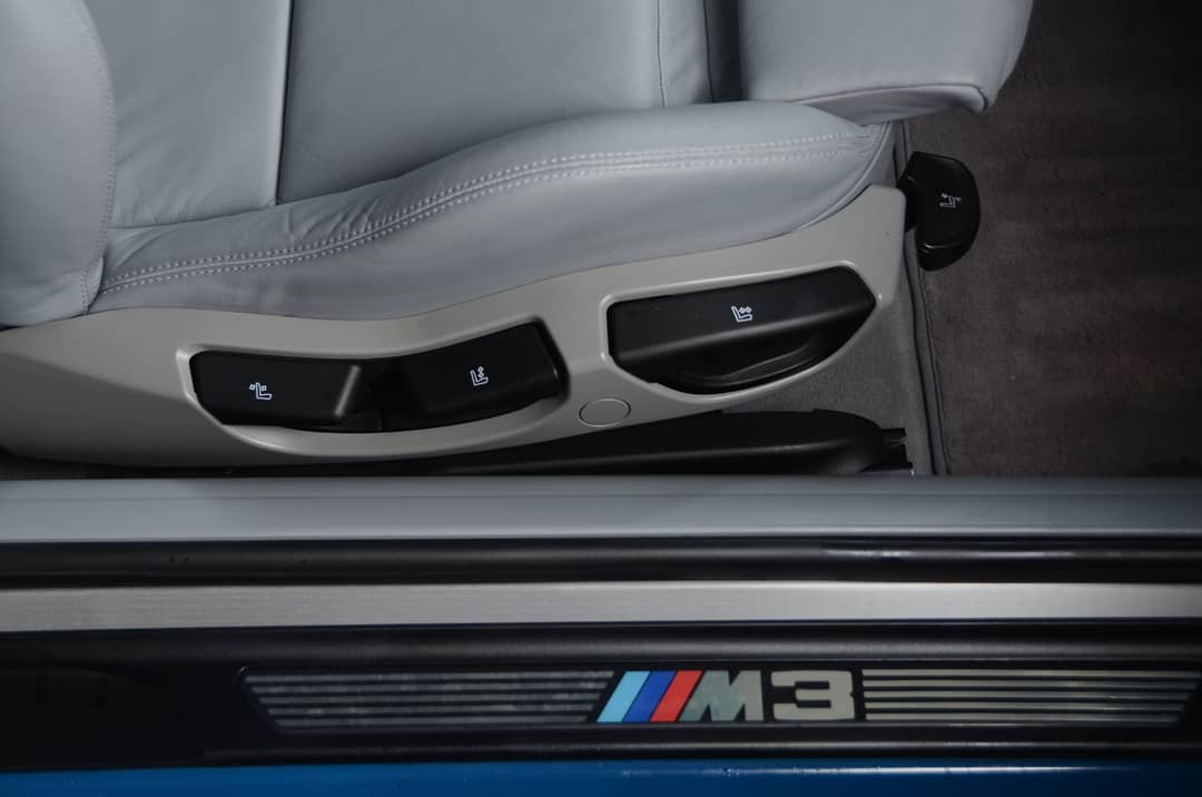 2002 BMW M3 — photo 30