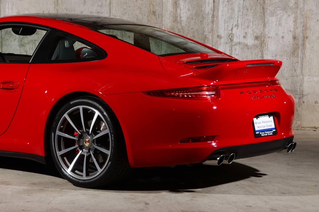 2014 Porsche 911 Carrera 4S — photo 4