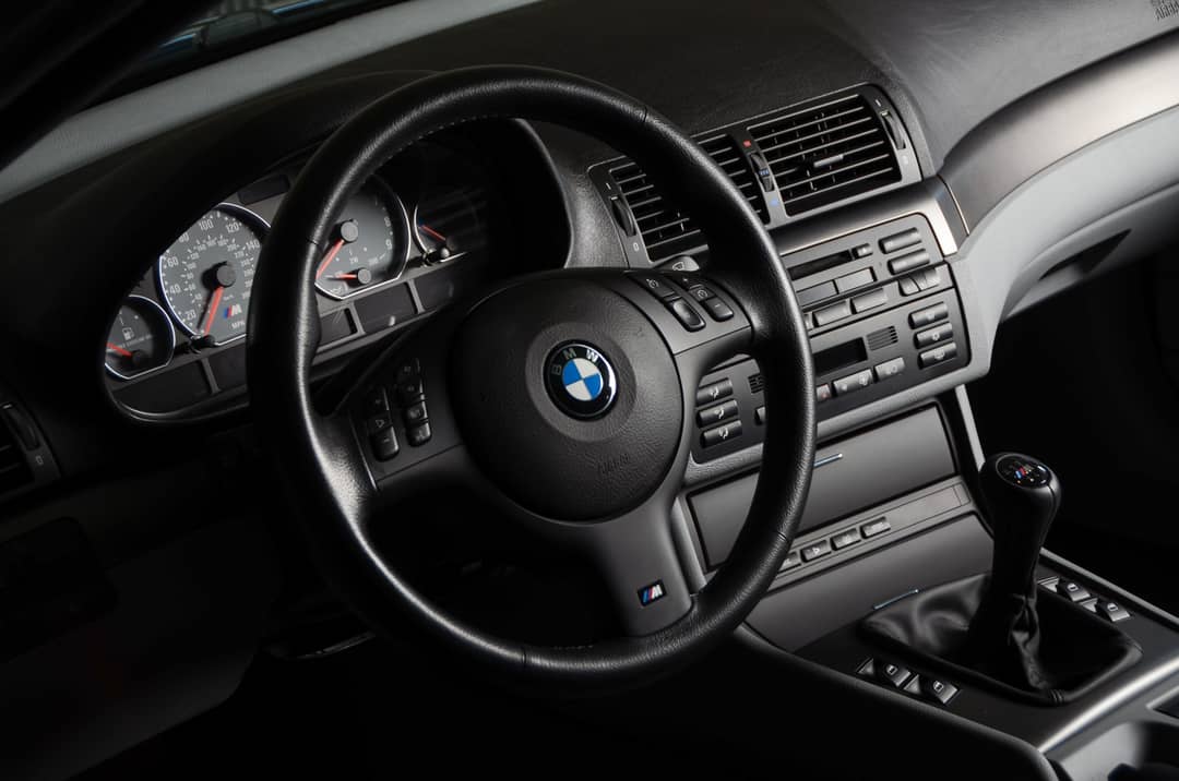 2002 BMW M3 — photo 31