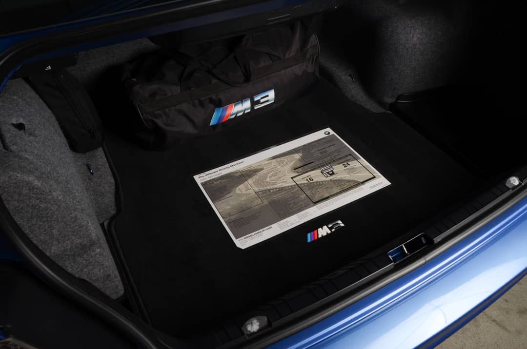 2002 BMW M3 — photo 8