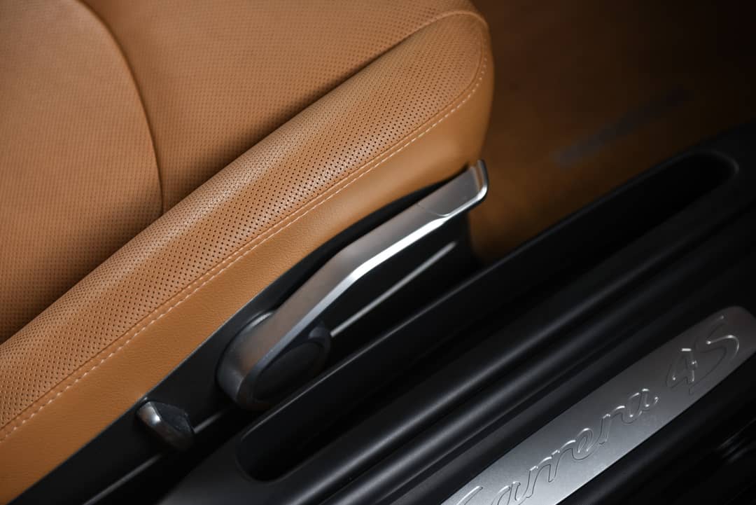 2009 Porsche 911 Carrera 4S — photo 45