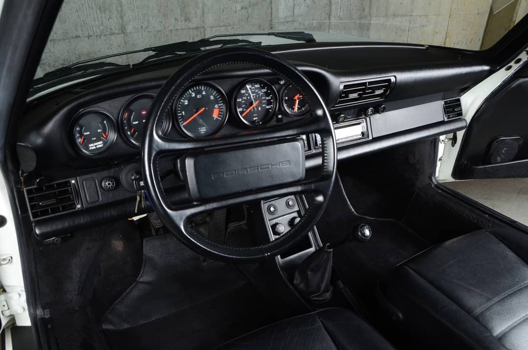 1987 Porsche 911 Carrera — photo 22