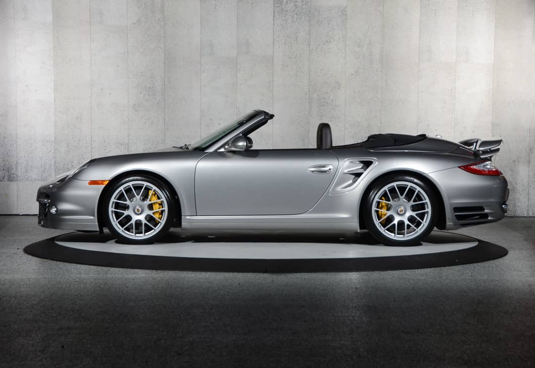 2012 Porsche 911 Turbo S — photo 13