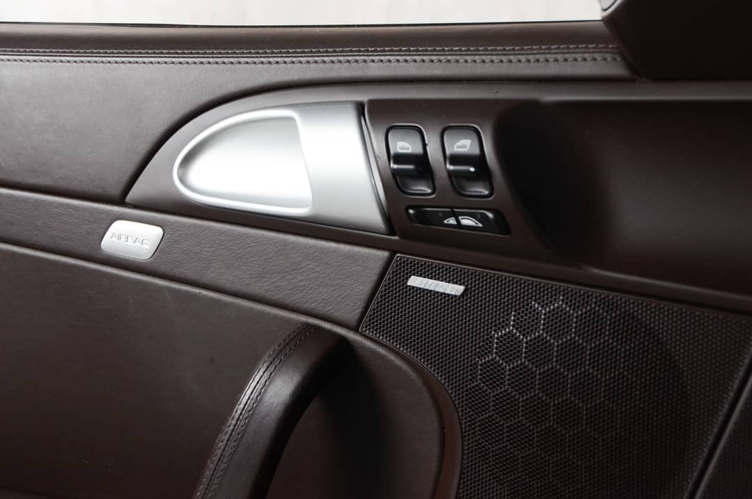 2012 Porsche 911 Turbo S — photo 17